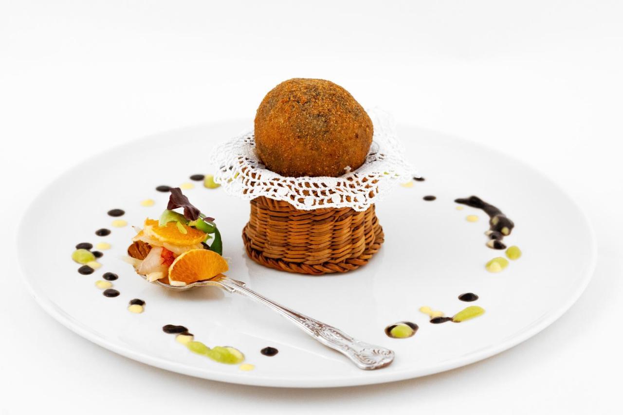 蒙塔莱格罗 Relais Briuccia E Ristorante Capitolo Primo酒店 外观 照片